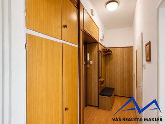 Nabízíme k pronájmu byt o dispozici 1+1 a výměře 36 m², nach