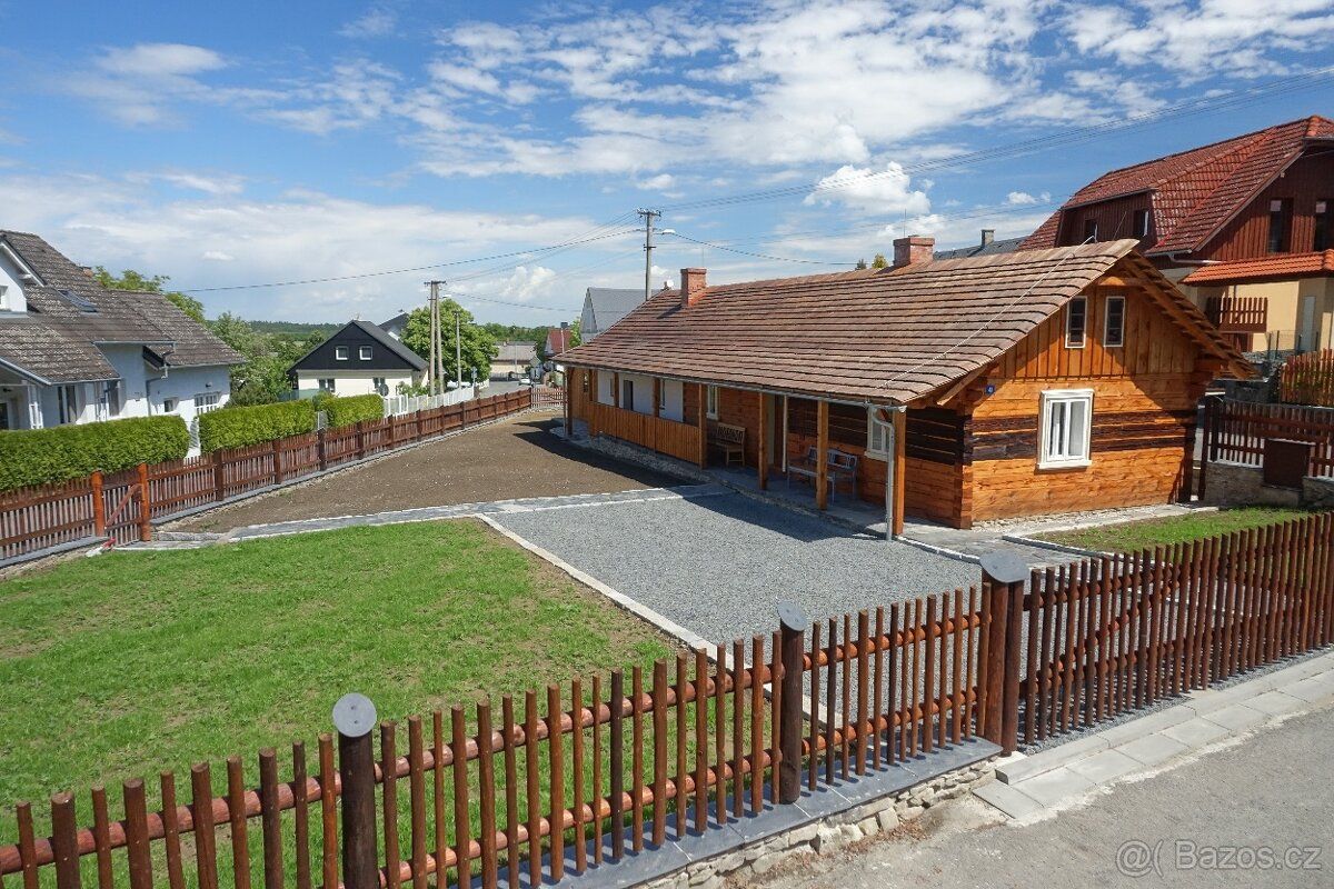 Pronajmu Roubenku-užitná plocha 72 m2 plus 12 m2 sklep. K to