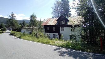Nabízíme k dlouhodobému pronájmu horskou nemovitost v atrakt