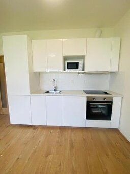 Samostatný pokoj P4 Háje, ul. Krajanská FS00140W Pokoj 24m2,