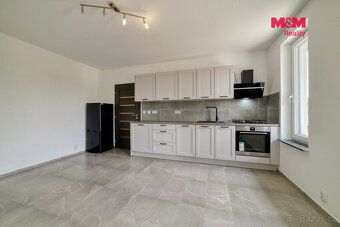 Nabízíme k pronájmu moderní byt 1+kk, který se nachází v prv