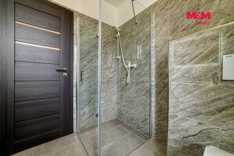 Nabízíme k pronájmu moderní byt 1+kk, který se nachází v prv