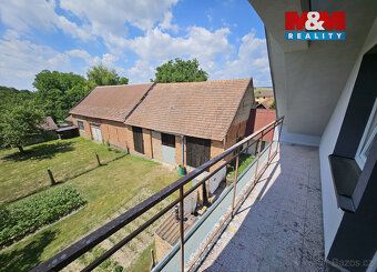 Nabízíme k prodeji samostatně stojící rodinný dům v klidné č