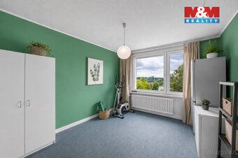 Nabízíme k prodeji byt v osobním vlastnictví o dispozici 4+1