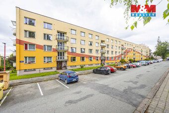 Nabízíme k prodeji byt v osobním vlastnictví o dispozici 4+1
