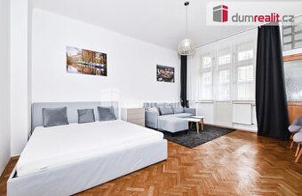 1+1, P1 Staré Město, Krocínova FS00142W Nabízíme k pronájmu 