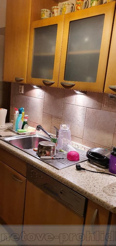 Samostatný pokoj P16 Radotín, ul. Na Vindyšova FS00146X Poko