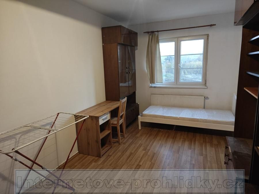 Samostatný pokoj Liberec, ul. Křížova DK00103Y 17m2, pokoj p