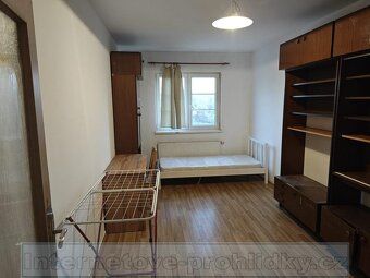 Samostatný pokoj Liberec, ul. Křížova DK00103Y 17m2, pokoj p