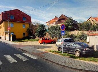 Prodám komerční pozemek v Týnci nad Labem, 500/1, 269m2 s mo