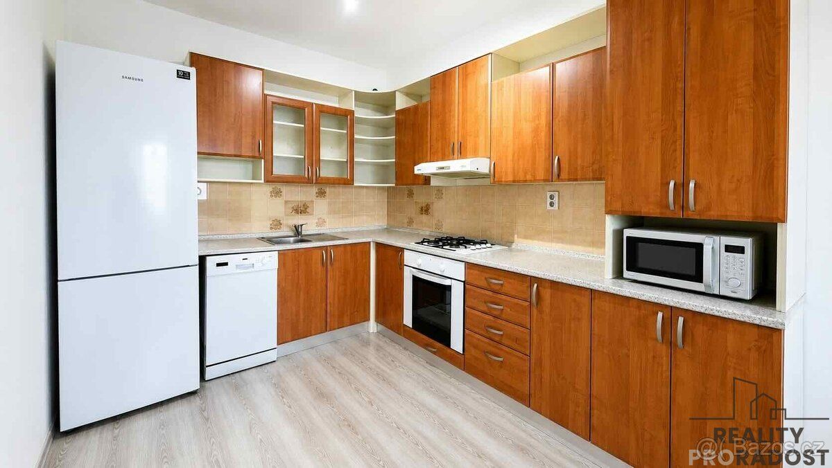Pronájem bytu 2+kk, 56,5 m², Kuřim – ulice Dlouhá Nabízíme k