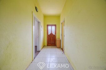 Ev.č. 00370 Rodinný dům s hospodářskými budovami a pozemkem 