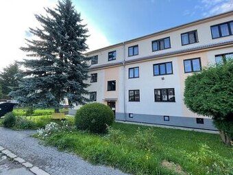 Ev.č. 00307-3 K dlouhodobému pronájmu nabízíme světlý a udrž