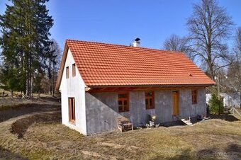 Nabízím k prodeji mimořádně úspornou novostavbu rodinného do