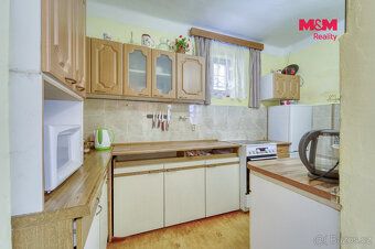 Nabízíme k prodeji útulný RD o dispozici 3+1 o rozloze cca 8