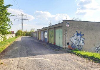 Prodej garáže 16 m² v areálu garáží Kneslova, Brno – Černovi