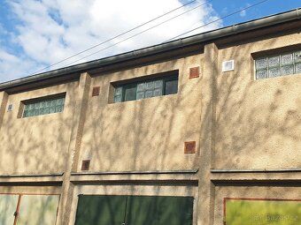 Prodej garáže 16 m² v areálu garáží Kneslova, Brno – Černovi