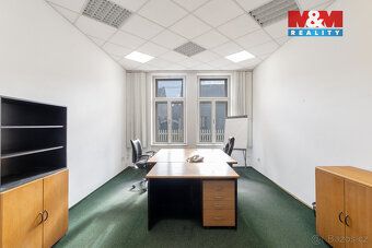 Hledáte pro svou firmu adresu, která mluví za vás? Nabízíme 