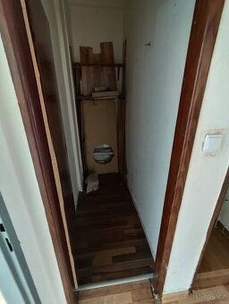 Nabízíme k pronájmu byt 1+1 v OV v ulici W.A.Mozarta. Byt se