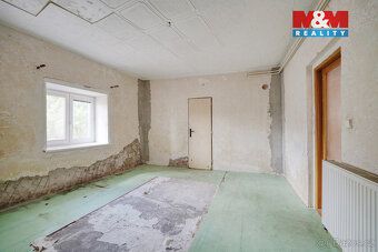 Nabízíme k prodeji rodinný dům v obci Podmokly u Sušice. Dům