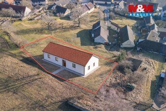 Prodej pozemku se stavebním povolením a projektem domu 4+kk 