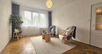 Nabízím byt 2+1 o výměře 52 m² v klidné a dobře dostupné čás