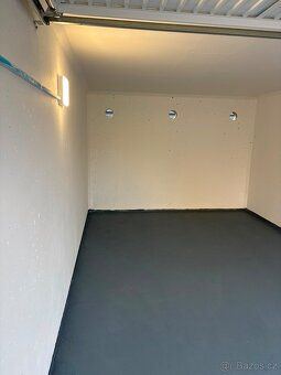 Prodám garáž 6x3,4m 20,4m2 celkový monolit. Nabízím k prodej