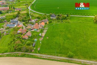 Nabízíme k prodeji krásný pozemek o rozloze 1166 m², nacháze