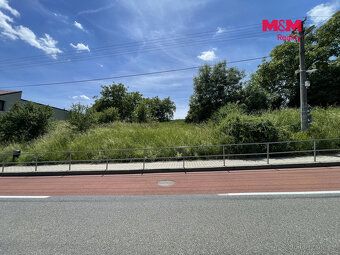 Nabízíme k prodeji soubor pozemků o celkové výměře 7 245 m² 