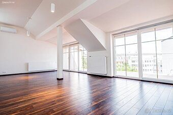Lípová, Praha 2
75.000 Kč + poplatky za elektřinu, plyn a vo