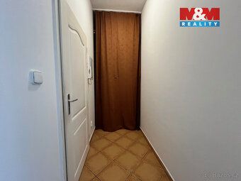 Nabízíme k pronájmu světlý byt 2+kk o užitné ploše 55 m², um