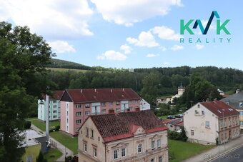 Nabízíme k prodeji byt o dispozici 2+1 (předělán na 3+1) s l