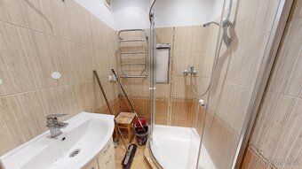 Ve výhradním zastoupení klienta si Vám dovolujeme nabídnout 