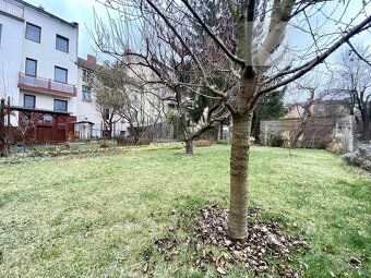Ev.č. 110056 V zastoupení vlastníka nemovitosti Vám nabízíme