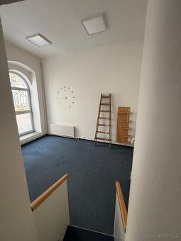 K pronájmu jsou poslední volné obchodní prostory umístěné v 