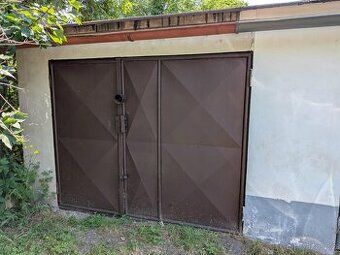 Nabízíme garáž o výměře 39m and sup2; na jihovýchodním konci