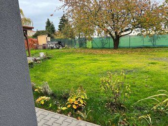Pronajmu k bydlení/rekreaci novostavbu-atelier v blízkosti U