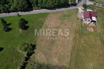 Nabízíme Vám prodej pozemku 838 838 m² v obci Kosmonosy, okr