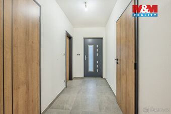 Existují domy, které si jen prohlédnete. A pak jsou takové, 