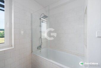 Rodinný dům 5+kk se zahradou, bazénem a garáží ve vyhledávan