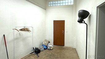Nabízíme k pronájmu nebytové prostory o rozloze 99,18 m2 ve 