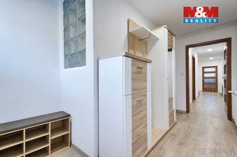 Nabízíme k prodeji zrekonstruovaný řadový rodinný dům 3+1 v 