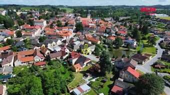 Nabízíme k prodeji rodinný dům ve fázi výstavby, situovaný v