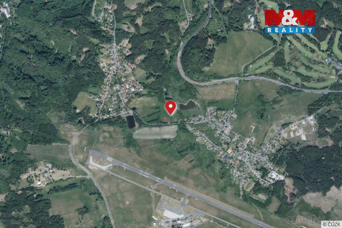 Nabízíme k prodeji rozlehlý pozemek o výměře 12.158 m², ideá
