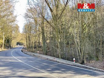 Nabízíme vám ke koupi atraktivní pozemek o výměře 4113 m² v 