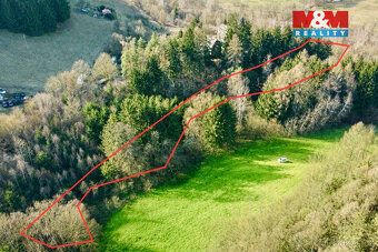 Nabízíme vám ke koupi atraktivní pozemek o výměře 4113 m² v 