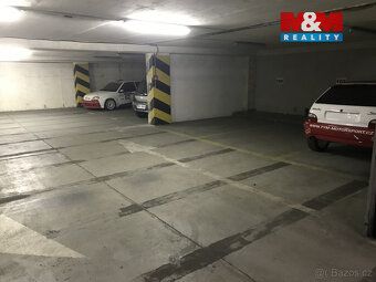 Nabízíme k pronájmu kryté garážové stání v lokalitě praha 4 