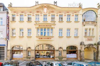 Pronájem komerčních prostor pro restauraci - centrum Hradce 