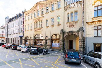 Pronájem komerčních prostor pro restauraci - centrum Hradce 