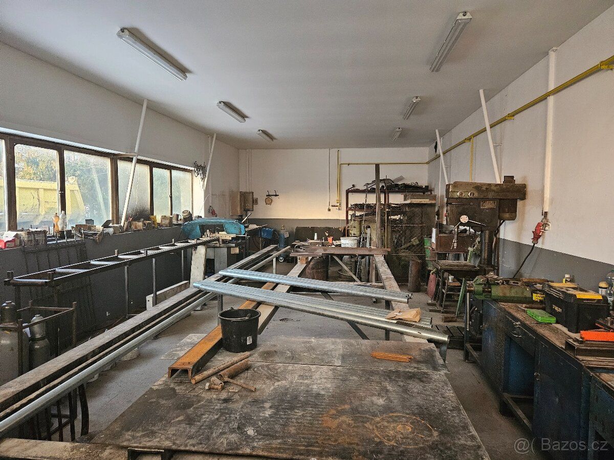 Pronajmeme kovářskou a zámečnickou dílnu o rozměru 7x13m. So